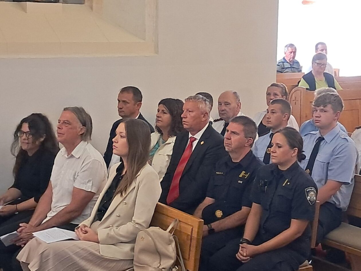 dan pobjede Sveti Martin polaganje vijenaca dan pobjede Sveti Martin polaganje vijenaca