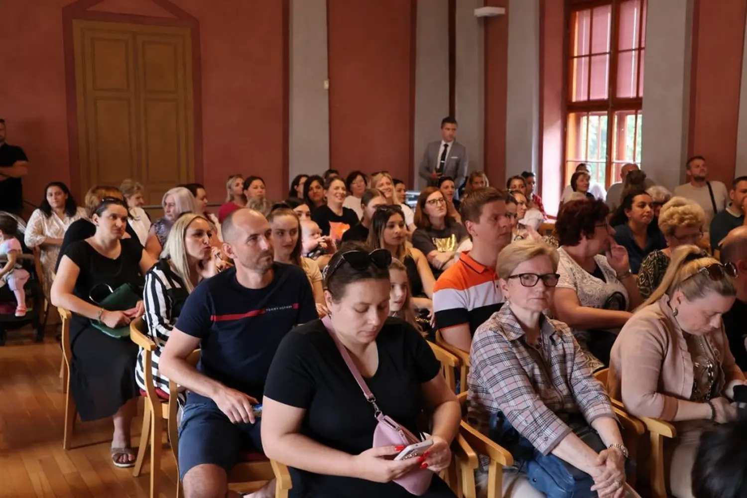 dan udomitelja 2024 (27) dan udomitelja 2024 (27)