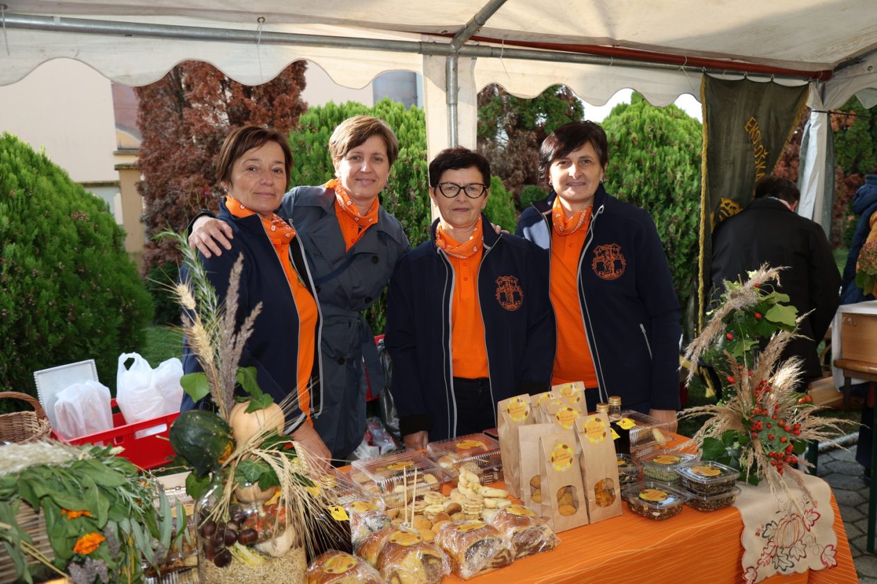 dan zahvale za plodove zemlje u Maloj Subotici3_resize