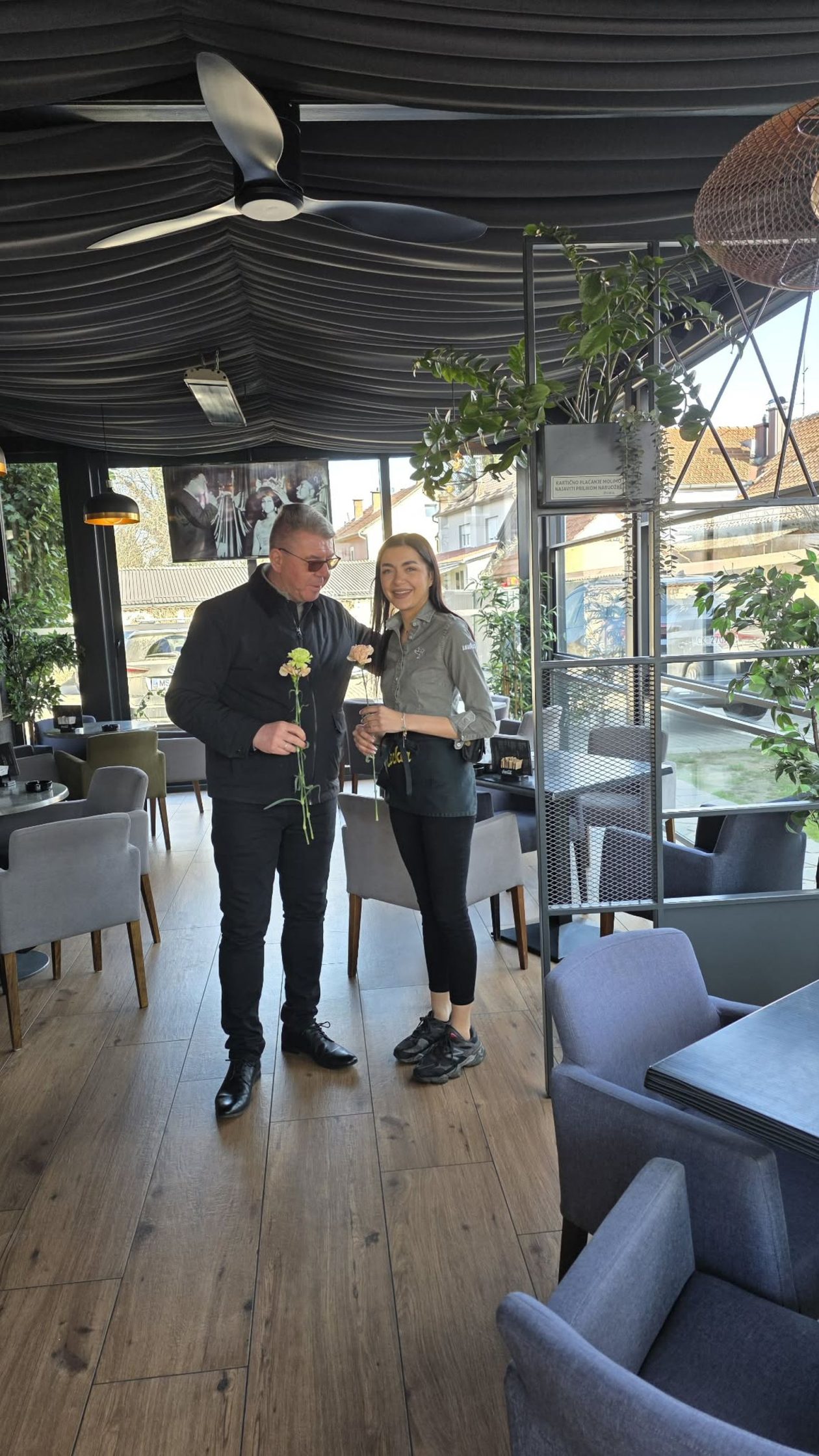 dan žena Dražen Srpak karanfili Mursko Središće 13