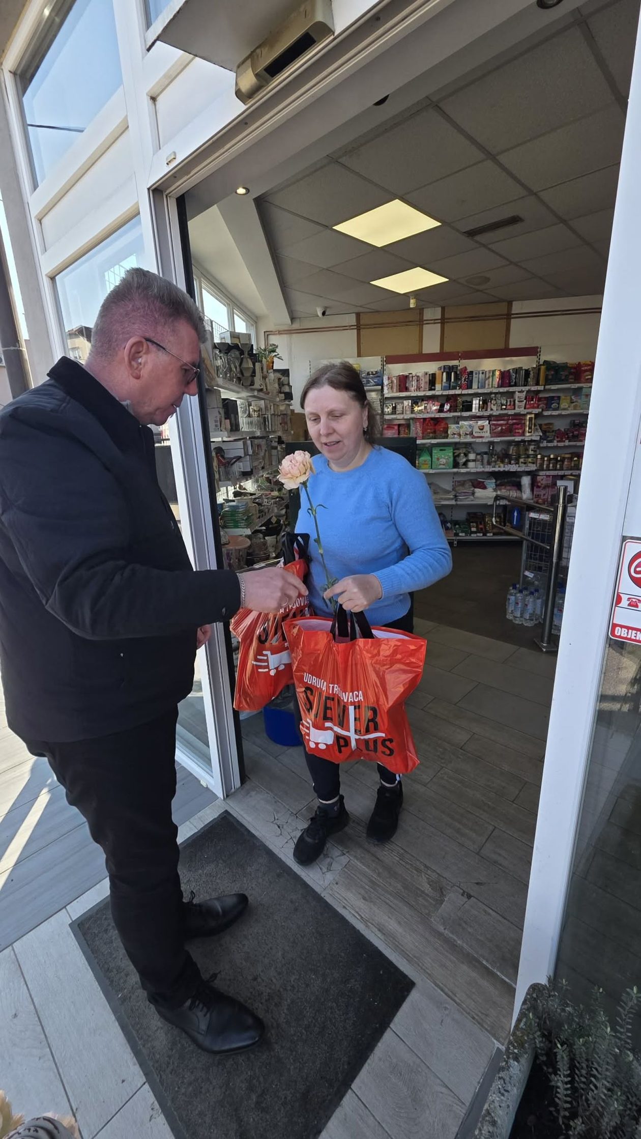 dan žena Dražen Srpak karanfili Mursko Središće 17