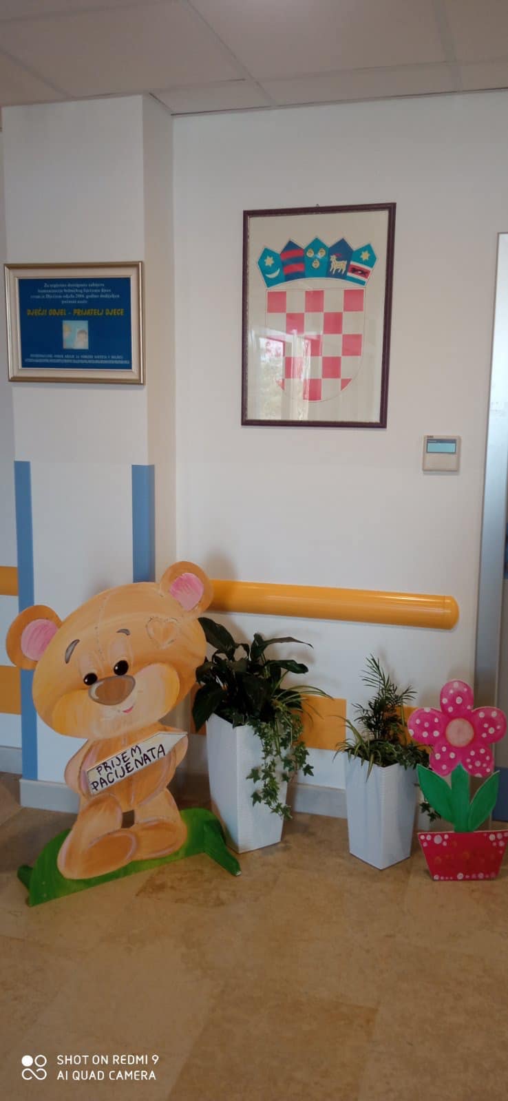 Drvene figure na Odjelu pedijatrije