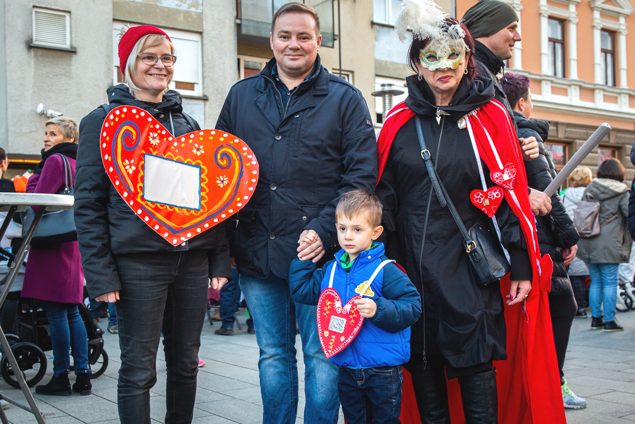 Maskirani mališani Dječjeg vrtića Cipelica mamili poglede u centru Čakovca