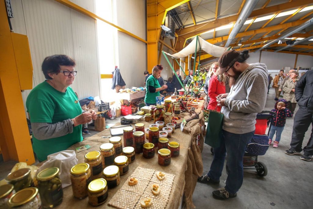 2348465910213458849122604171358