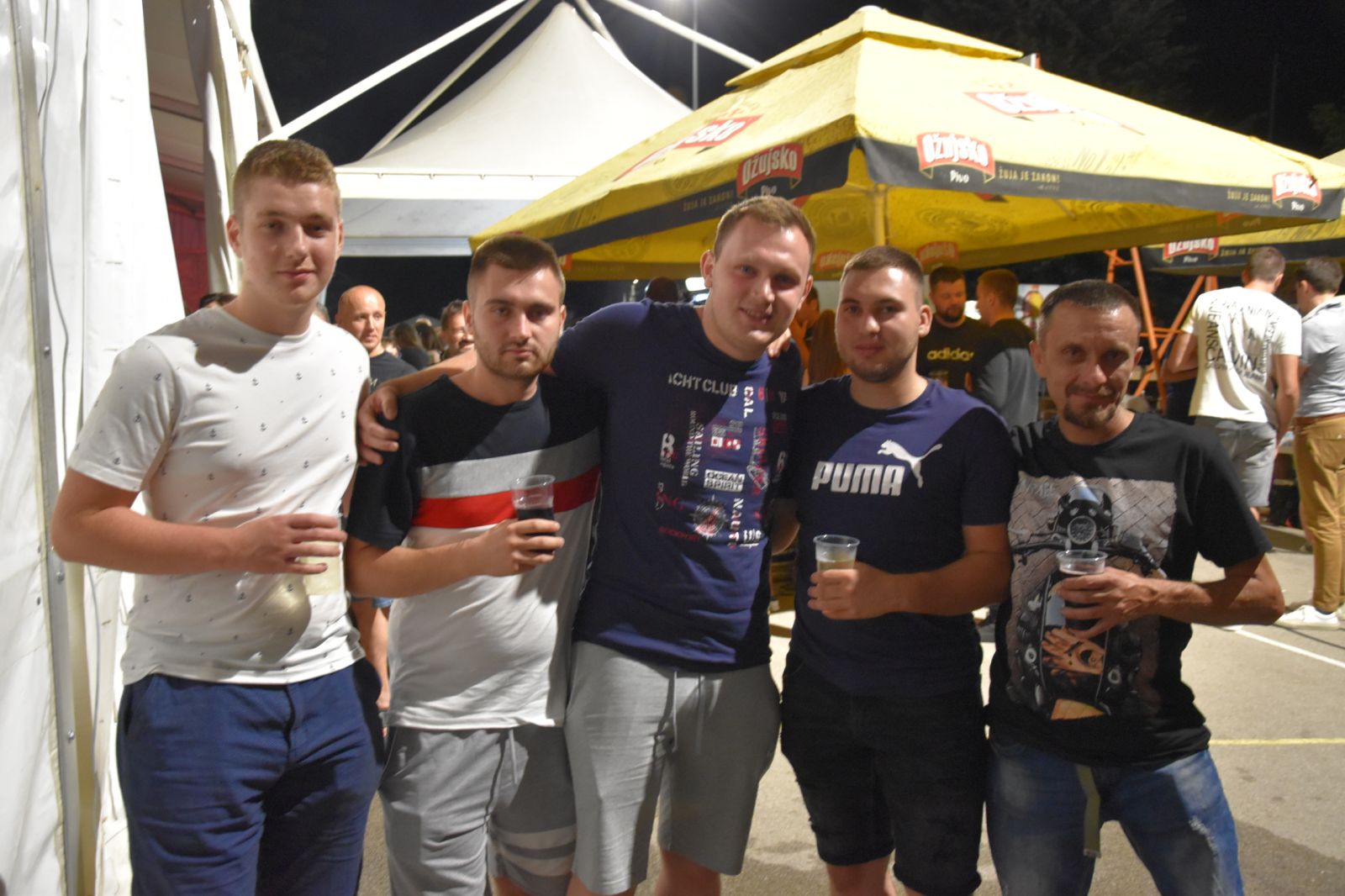 Zlatko Pejaković oduševio Donju Dubravu!