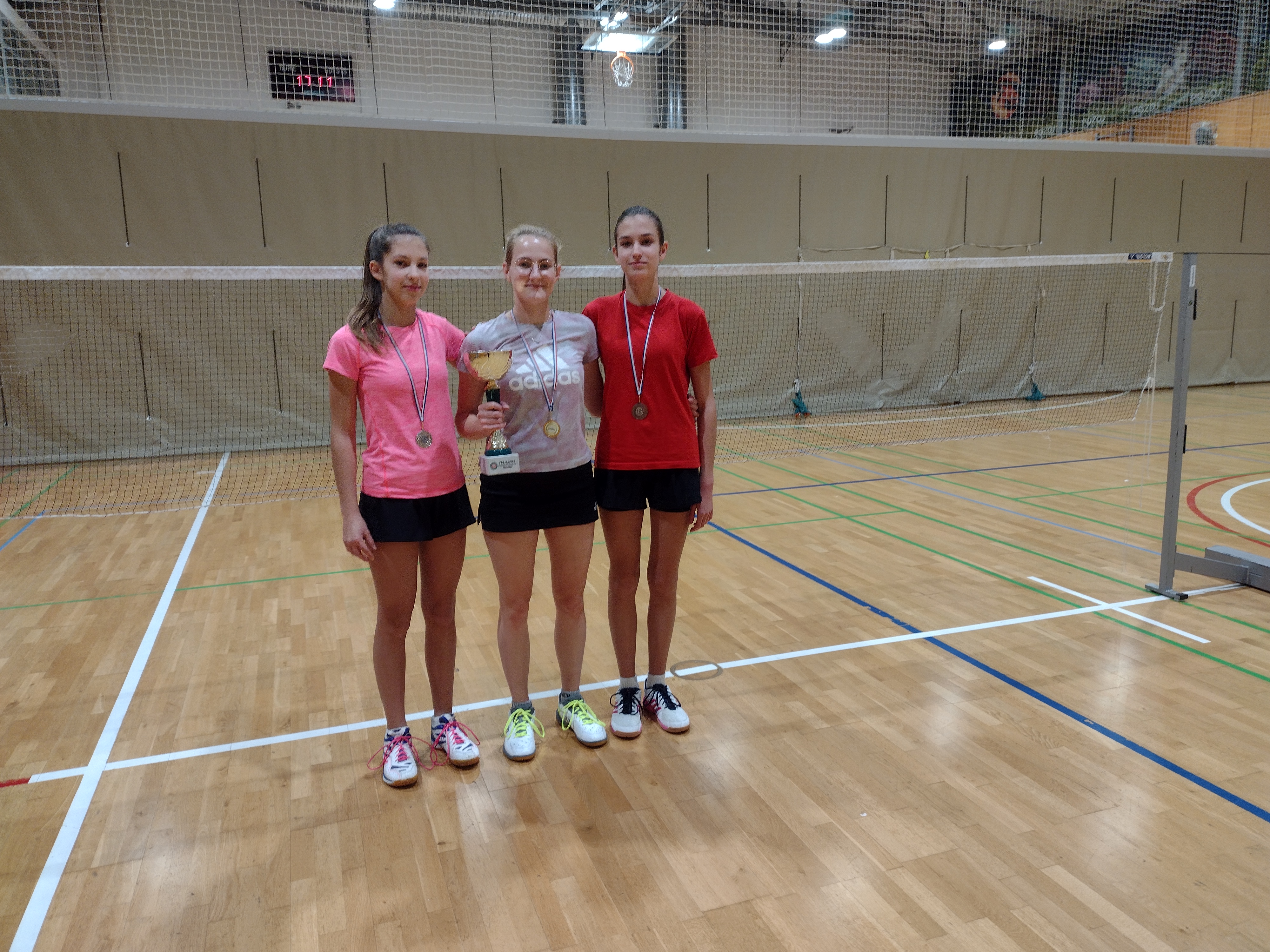 BADMINTON Završena Međimurska badmintonska liga za seniore: Pobjednici Laura Horvat i Luka Grubić