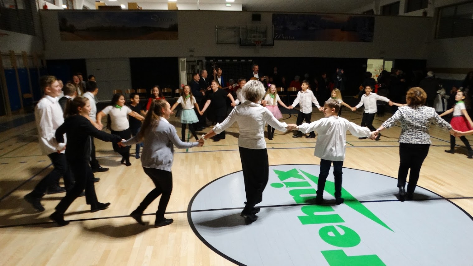 FOTO Na proslavu Valentinova u OŠ Draškovec stigli gosti iz Mađarske