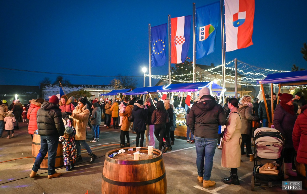 KAO U BAJCI Adventska čarolija u Goričanu