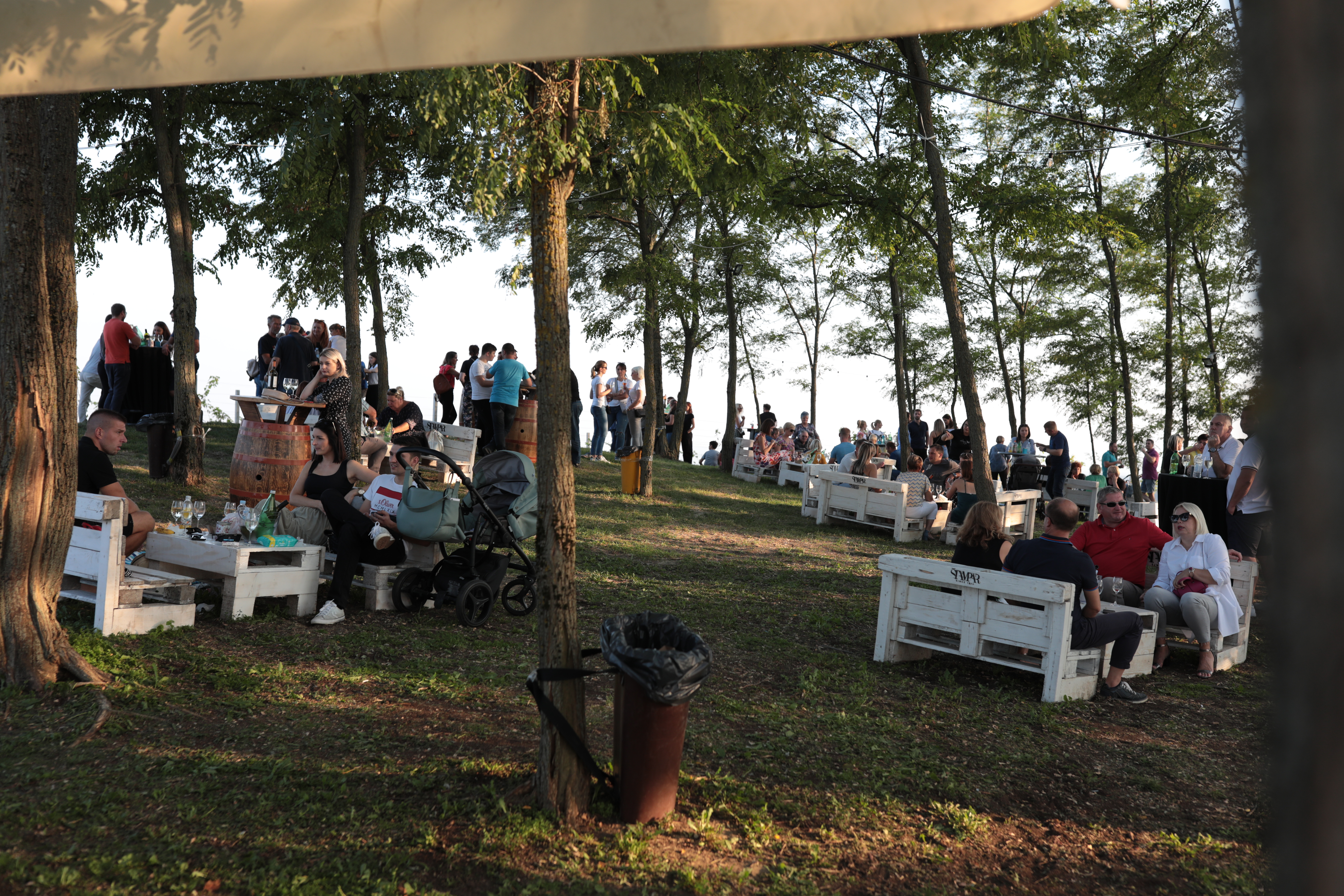 Oaza okusa na Mađerkinom bregu kod Štampara