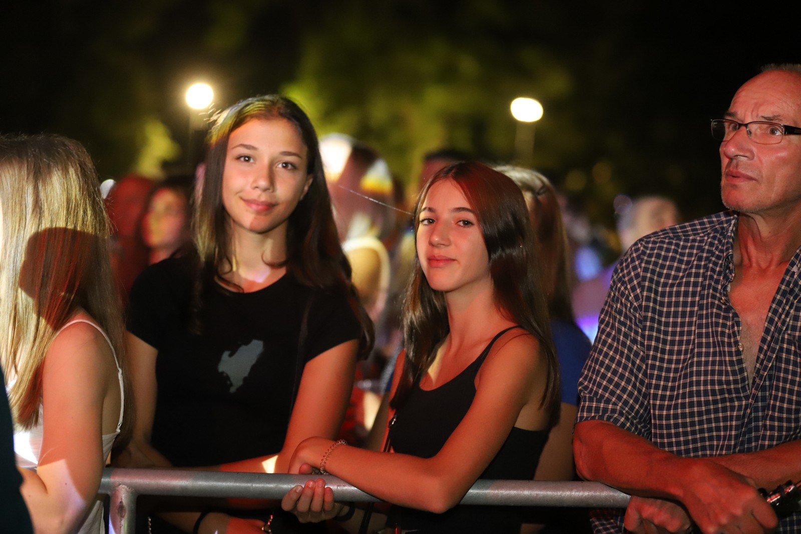 Kako je dobro vidjeti vas opet! Sanja, Marinko i Zec oduševili hitovima Novih Fosila