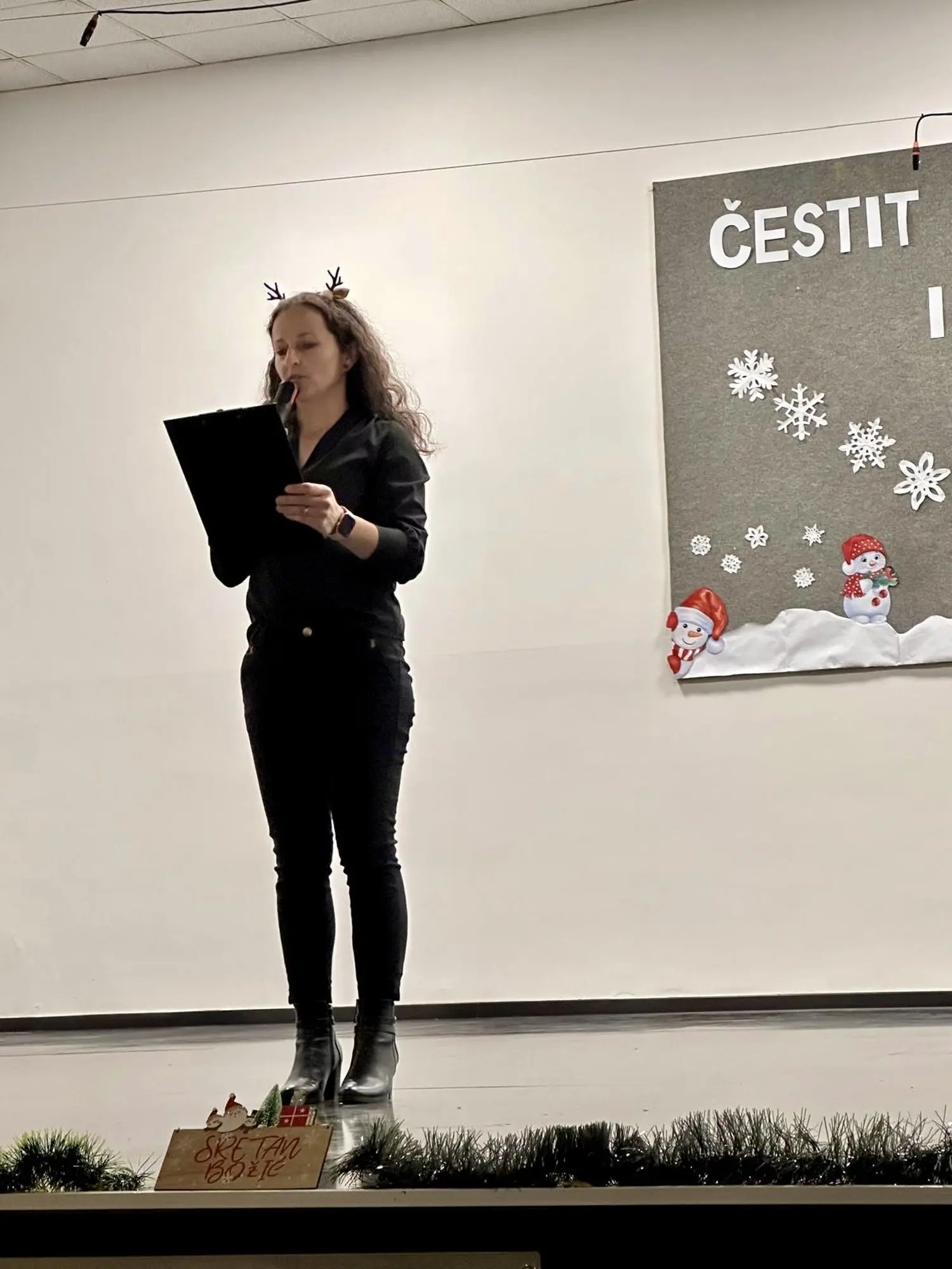 dc55a20e-bfd1-48f4-9c80-f87d1825b016 dc55a20e-bfd1-48f4-9c80-f87d1825b016