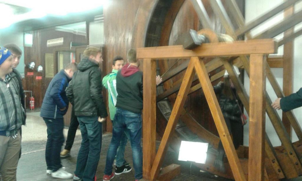 bed8e63200dbe2931bf7a7d054dd7db