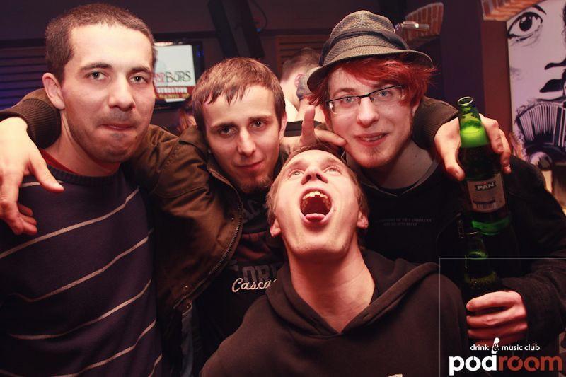 slika0015 Podroom (Petak, 6.4.2012) slika0015 Podroom (Petak, 6.4.2012)