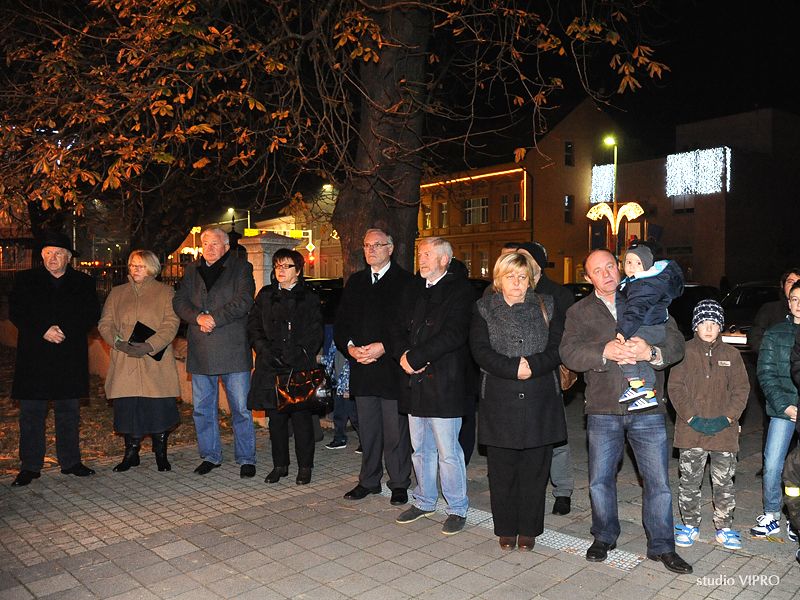 322613653dsc8237753486