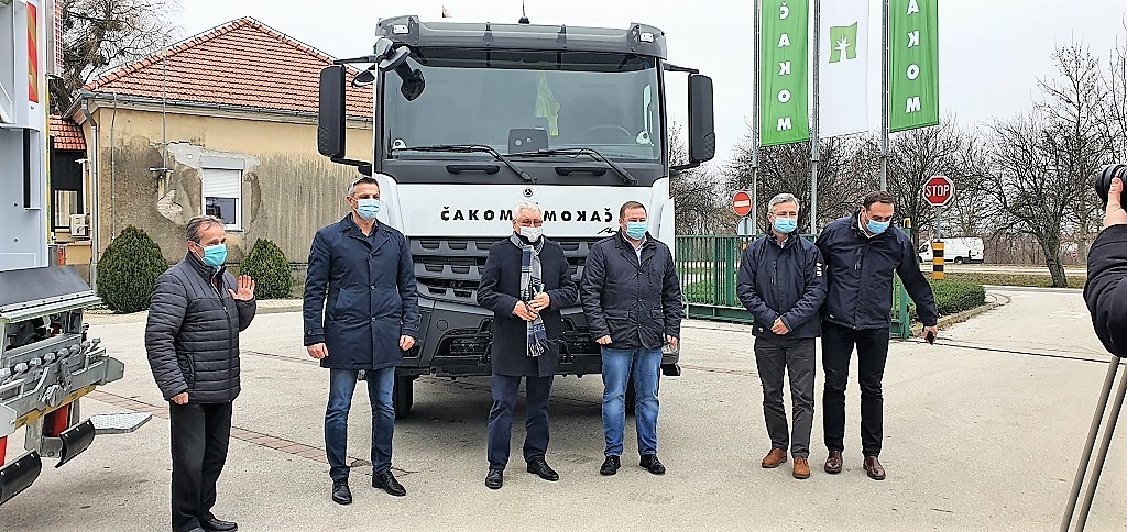 FOTO Vozila za odvojeno prikupljanje otpada stigla u ČAKOM