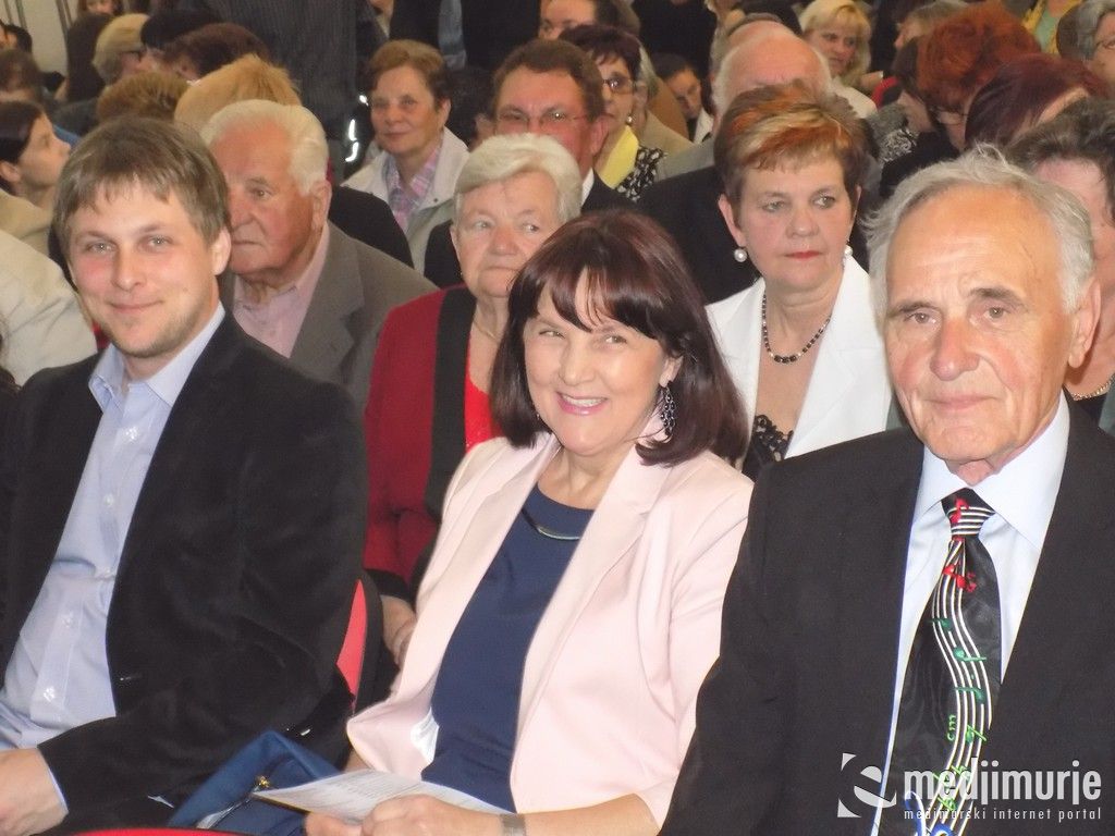 lijepomnasom0004728069