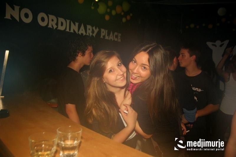 slika0002 Arcus (Subota, 9.6.2012) slika0002 Arcus (Subota, 9.6.2012)