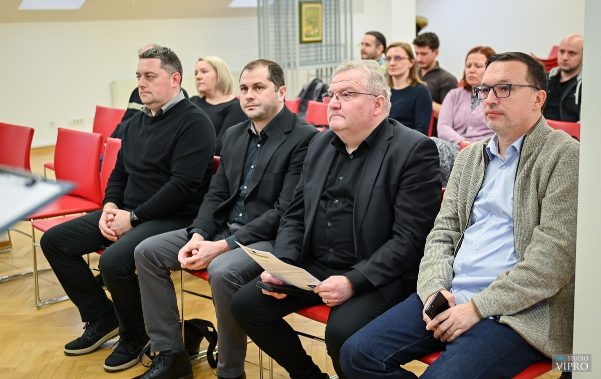 PRELOG Održano prvo diseminacijsko izlaganje u sklopu projekta Leeway