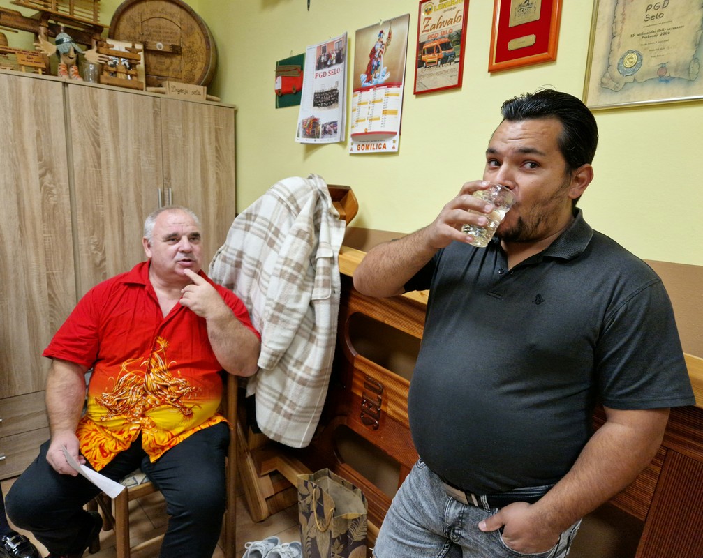 VRSNI GLUMCI Članovi DS KUD Mura gostovali u Sloveniji