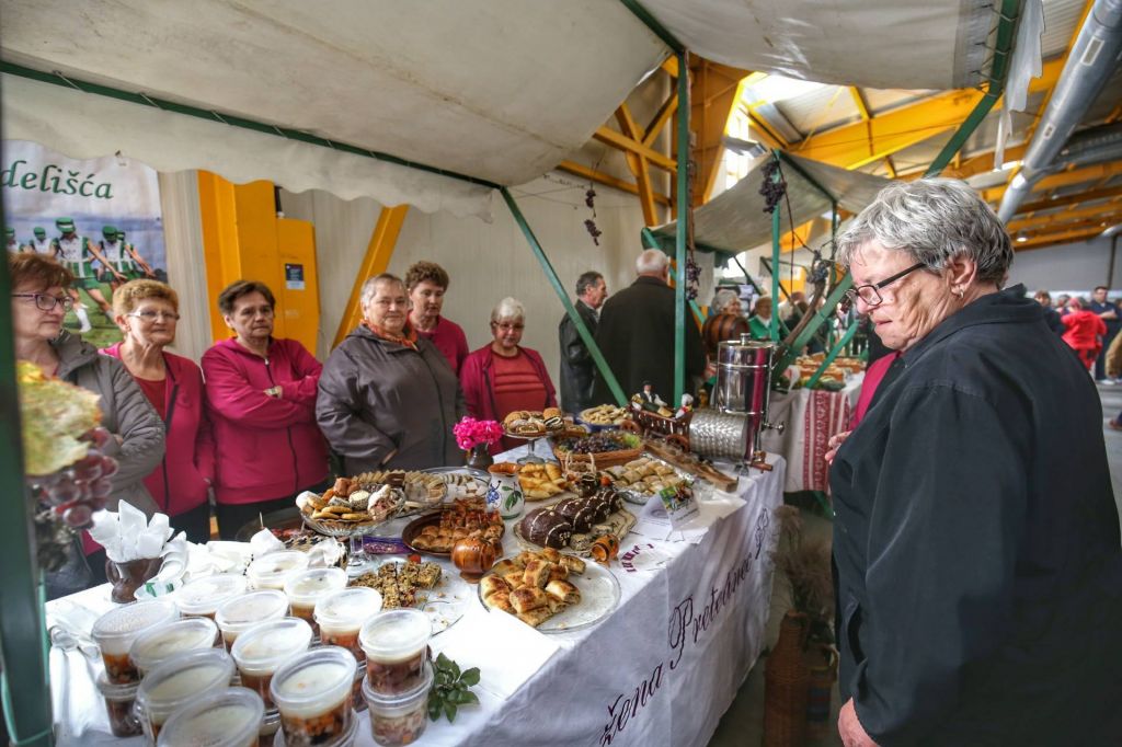 2351468310213458848042577123791