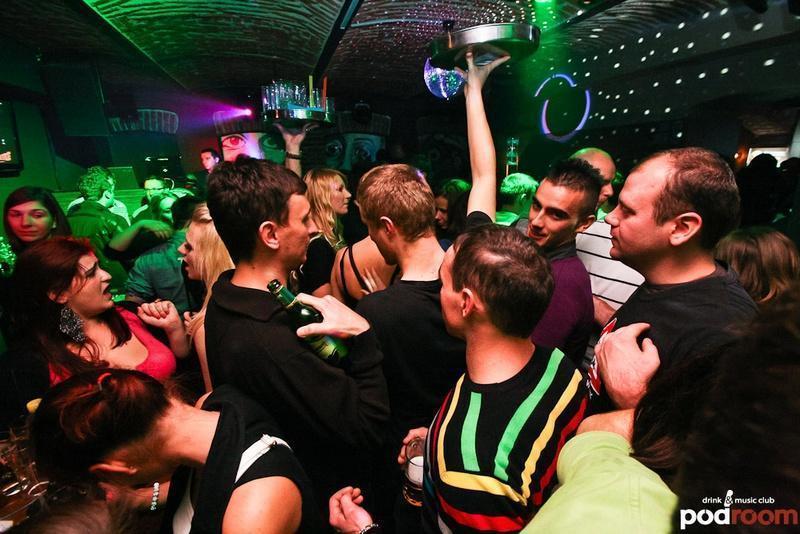 slika0005 Podroom (Subota, 24.11. – Shiny disco ball night + Stop Aids Party)