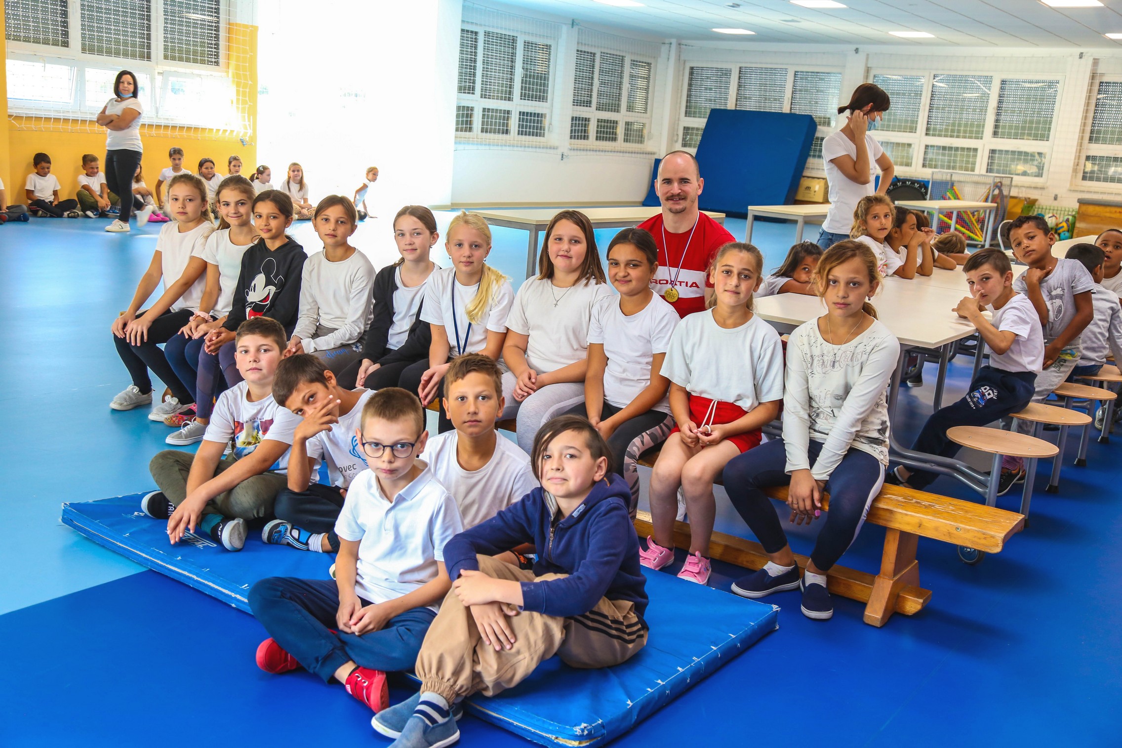 Filip Ude povodom Hrvatskog olimpijskog dana posjetio OŠ Vladimira Nazora Pribislavec