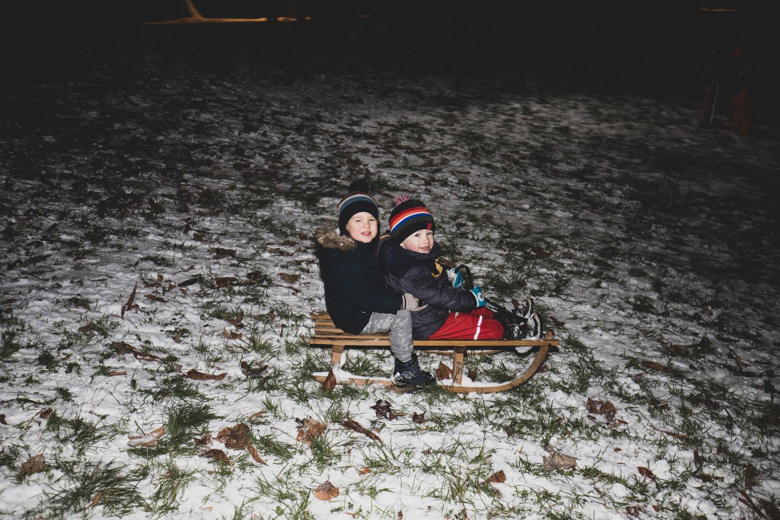 Mališani uživali u sanjkanju, snježna dekoracija centru Čakovca dala posebnu čar