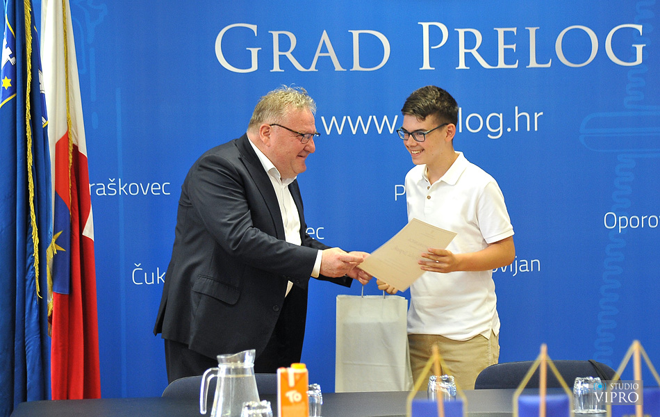 Nagrađeni učenici Osnovne škole Prelog