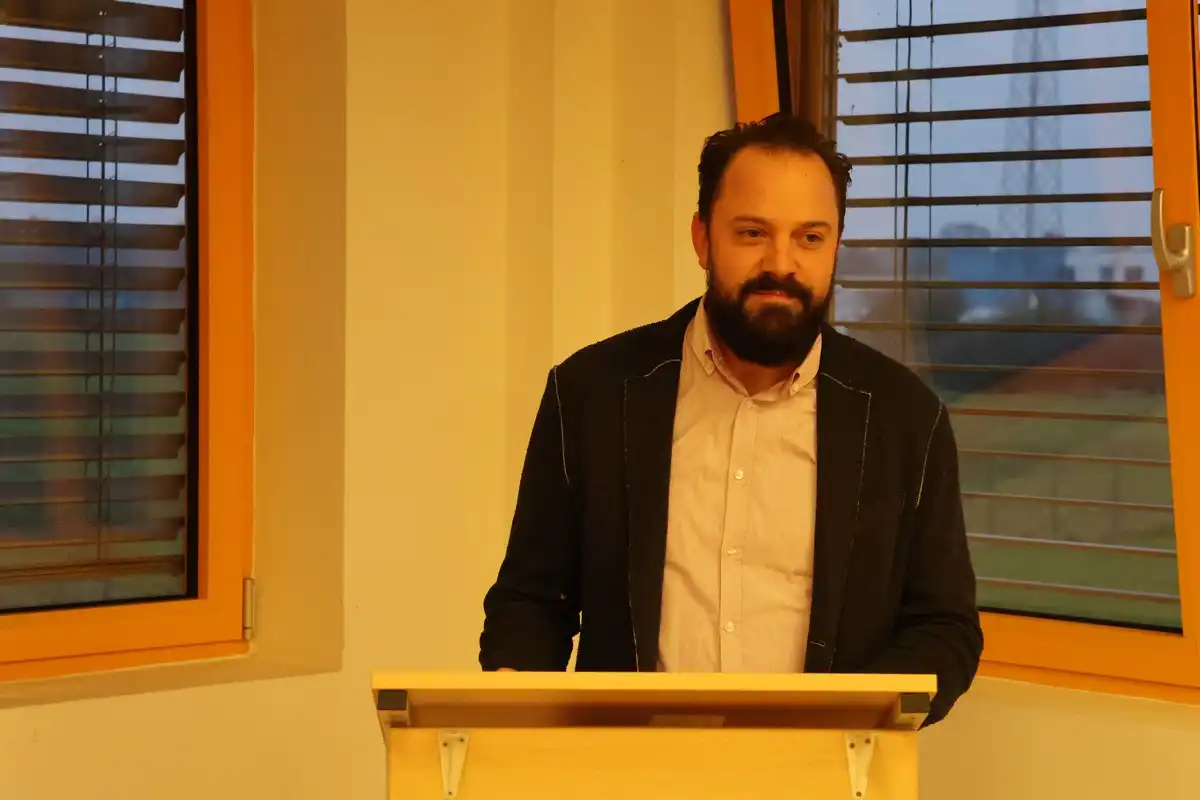 decretum (5) decretum (5)