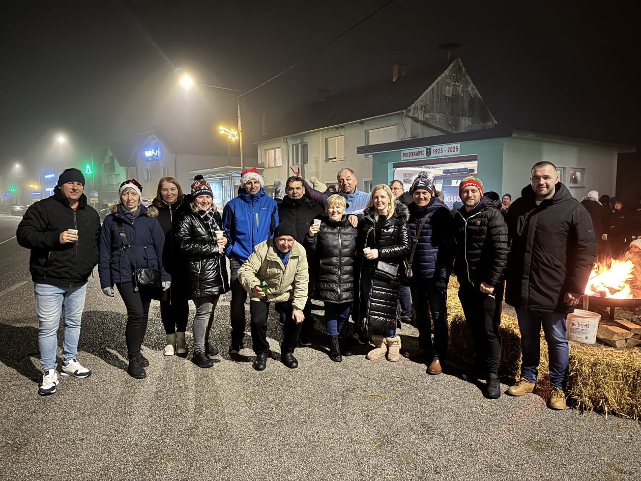 dekanovec Advent 2025 (1)