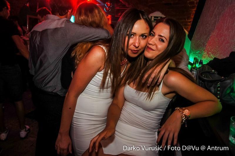 slika00073 Antrum (Subota, 28.6.2014. – Sandra Afrika)