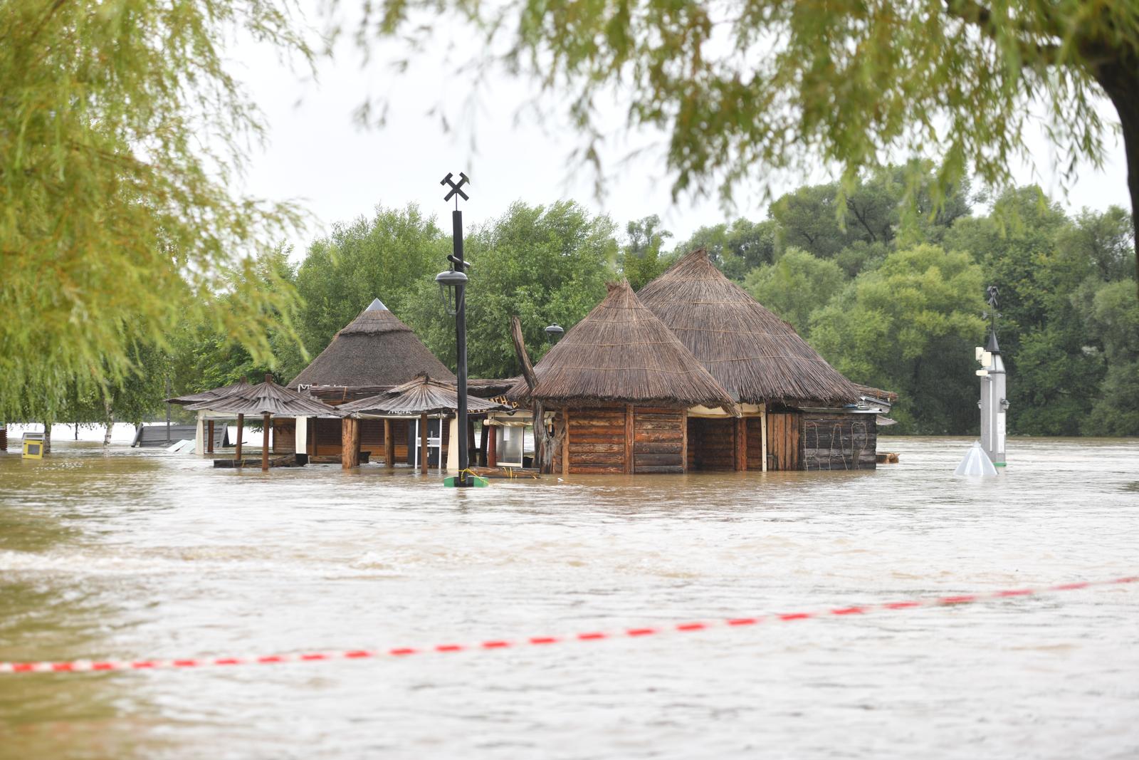 FOTO Mura dostigla nevjerojatnih 537 cm