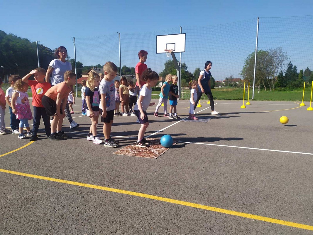 SPORT I DRUŽENJE Mališani iz vrtića ‘Maslačak’ uključili su se u obilježavanje Europskog tjedna sporta