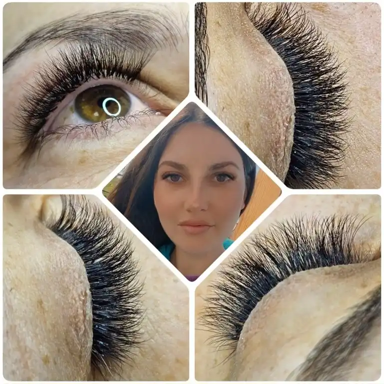 divinee (4) (Medium) divinee (4) (Medium)