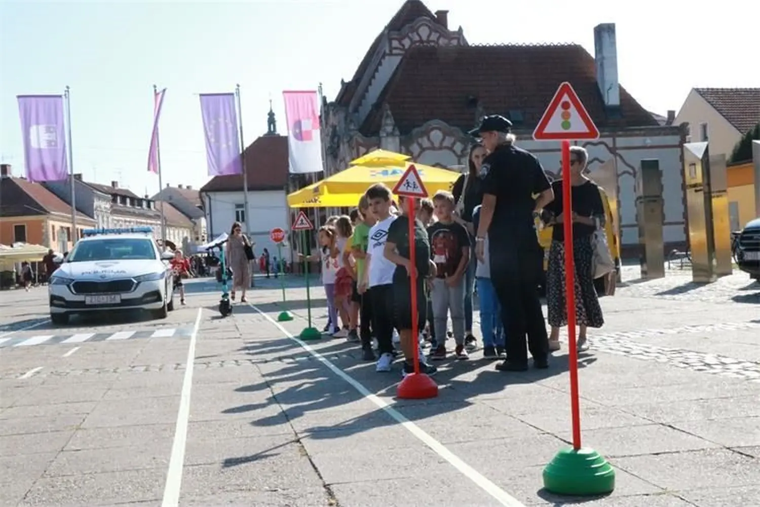 djeca u prometu,promet,učenici (7) djeca u prometu,promet,učenici (7)