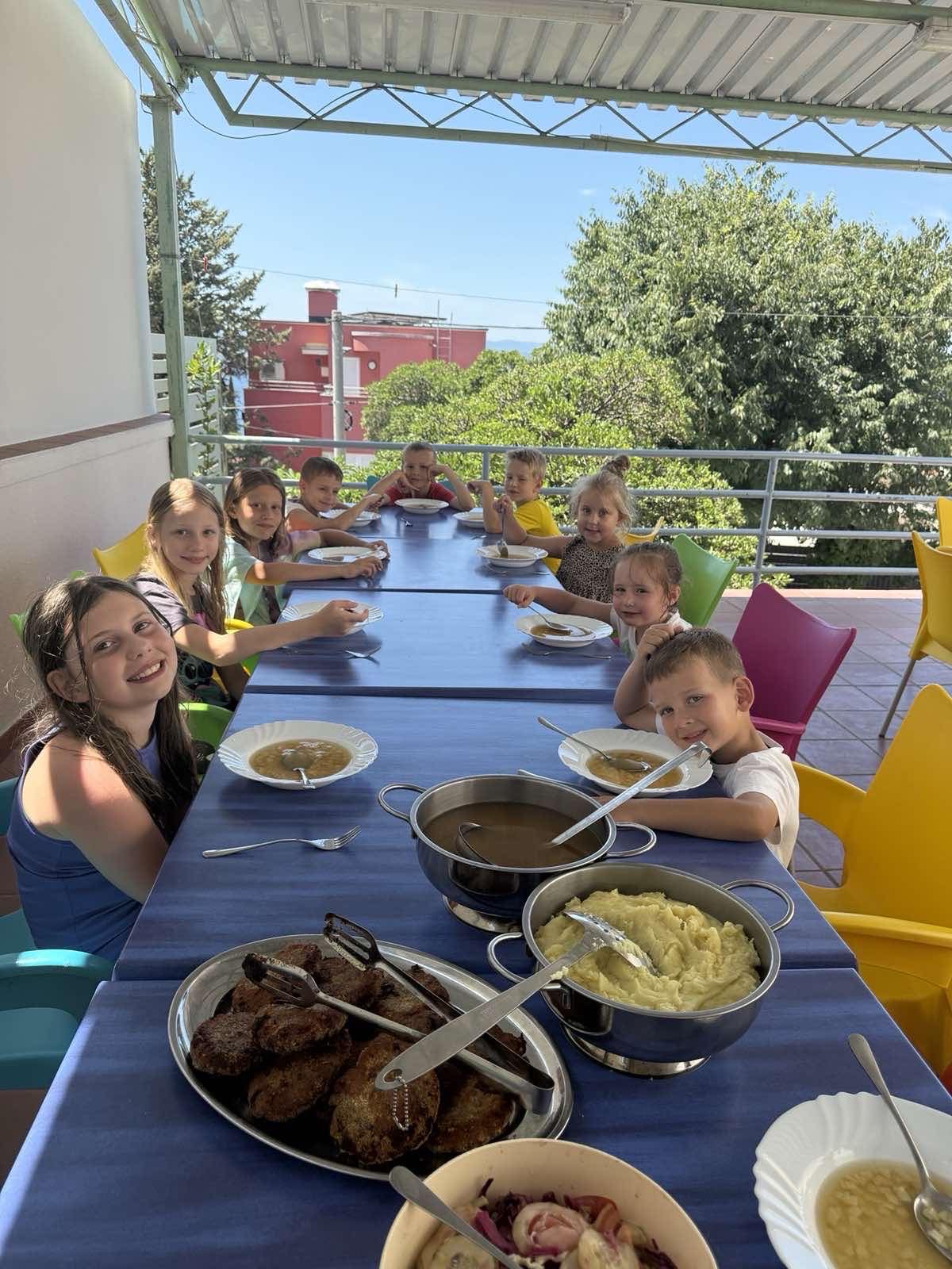 dječja mašta, ljetovanje (5)