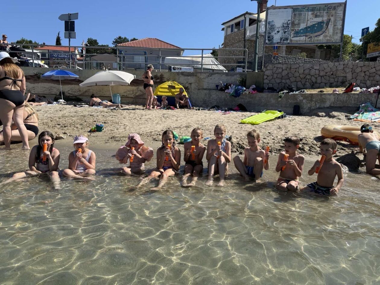 dječja mašta, ljetovanje (9)