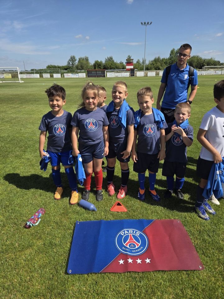 dječja mini Liga prvaka cirkovljan (6) dječja mini Liga prvaka cirkovljan (6)