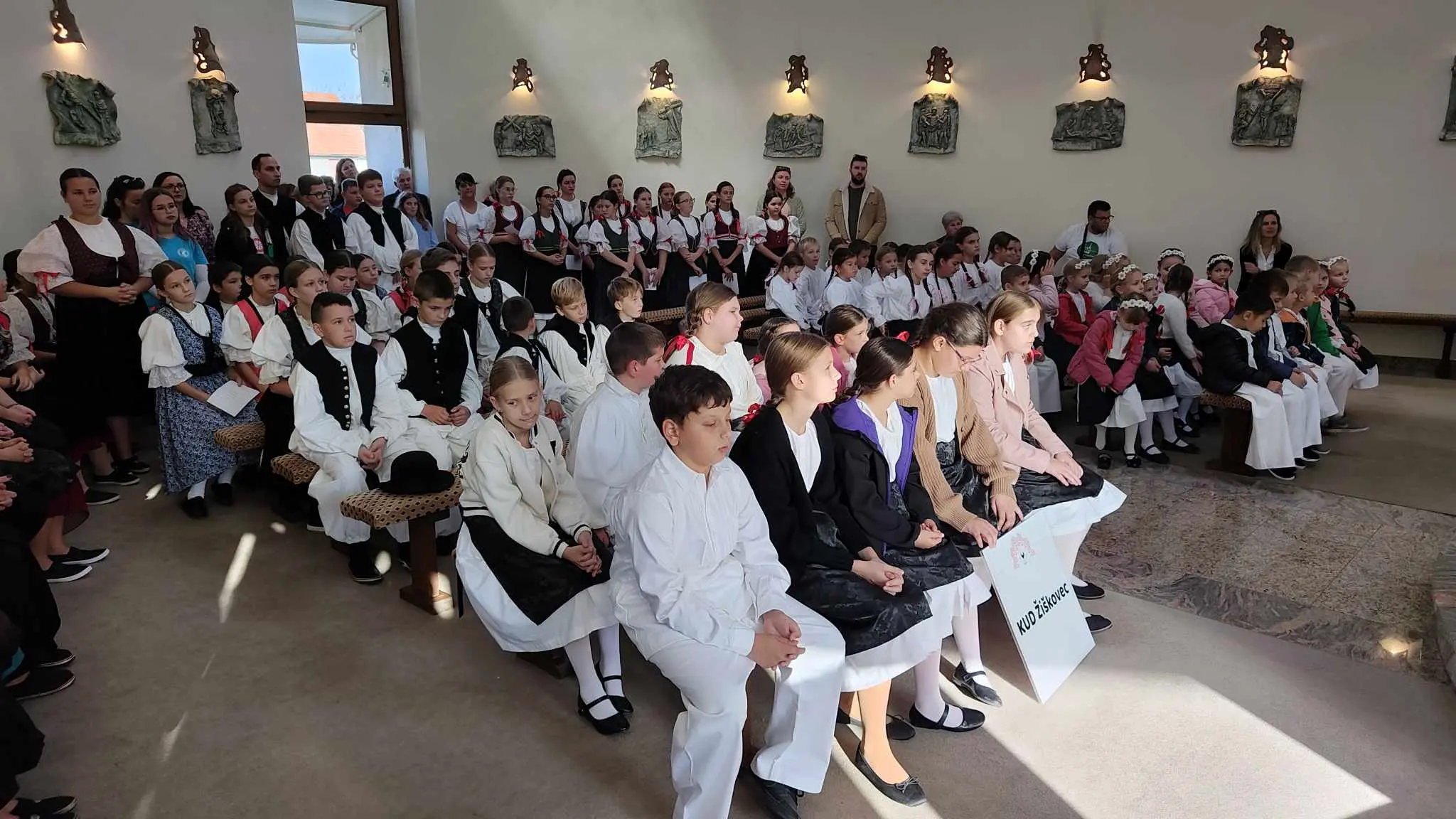 dječji folklorni susreti žiškovec (2)