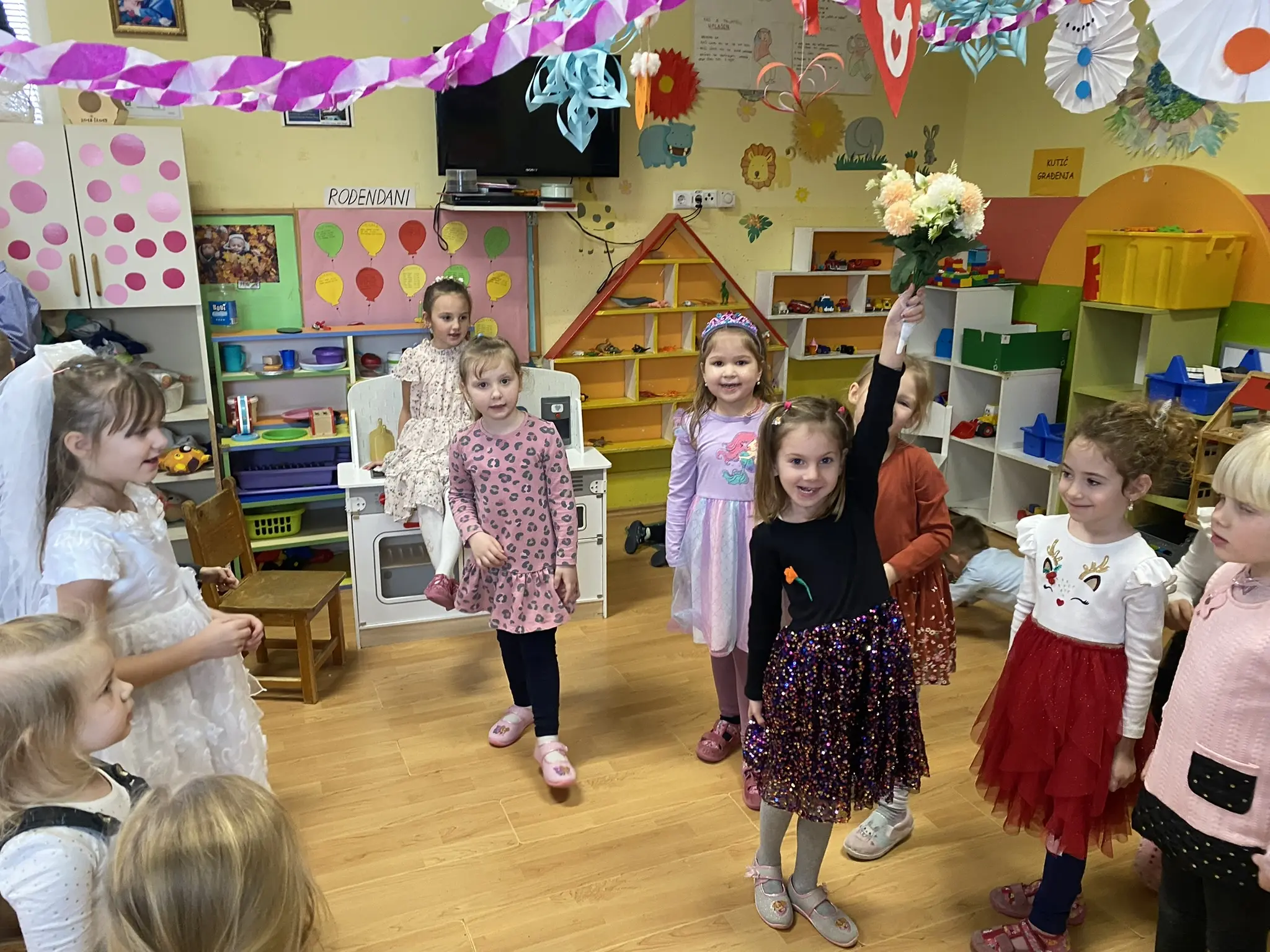 dječji vrtić ribica žabnik (4) dječji vrtić ribica žabnik (4)