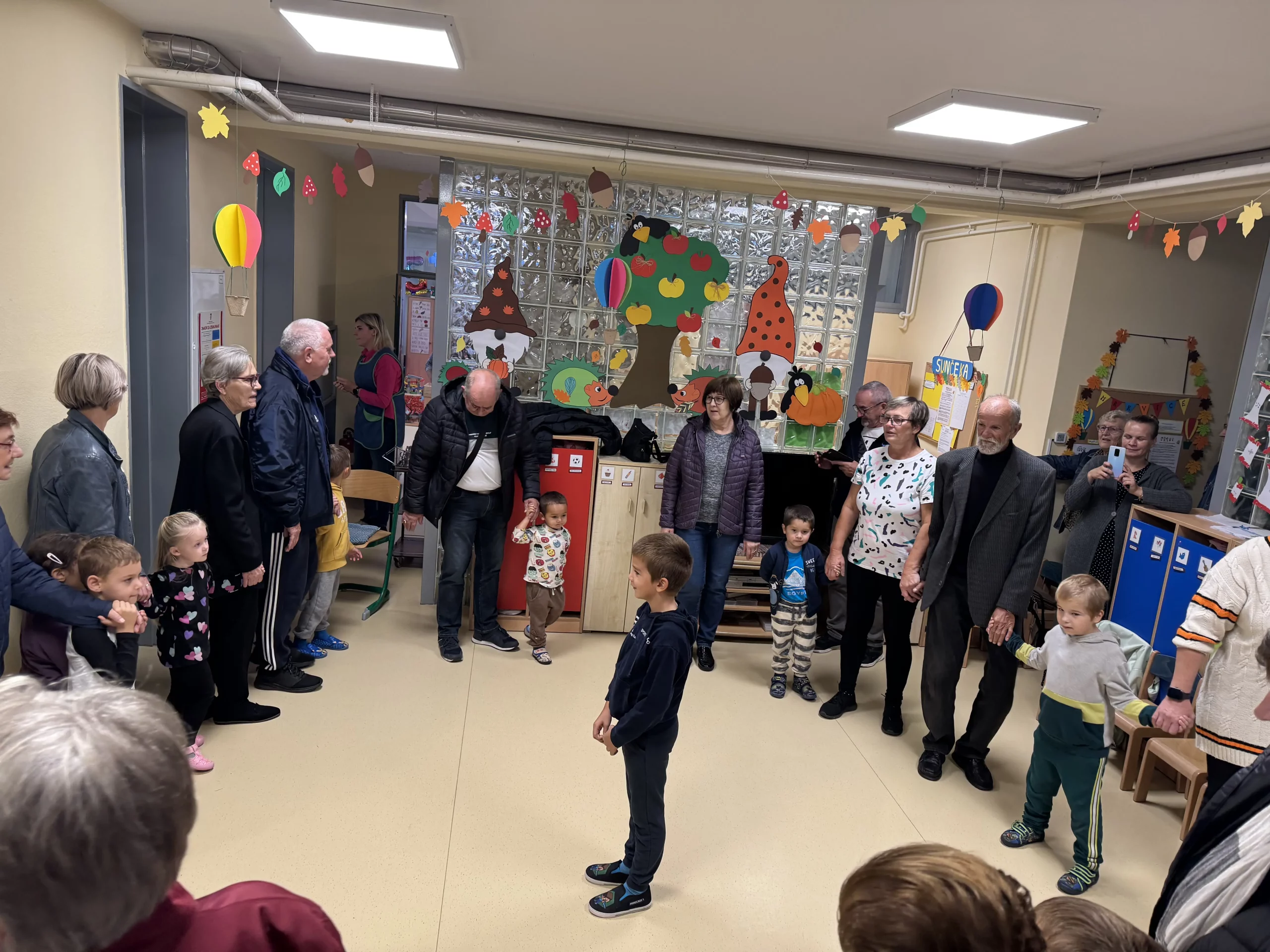 dječji vrtić zvončić nedelišće, dan starijih osoba (3) dječji vrtić zvončić nedelišće, dan starijih osoba (3)