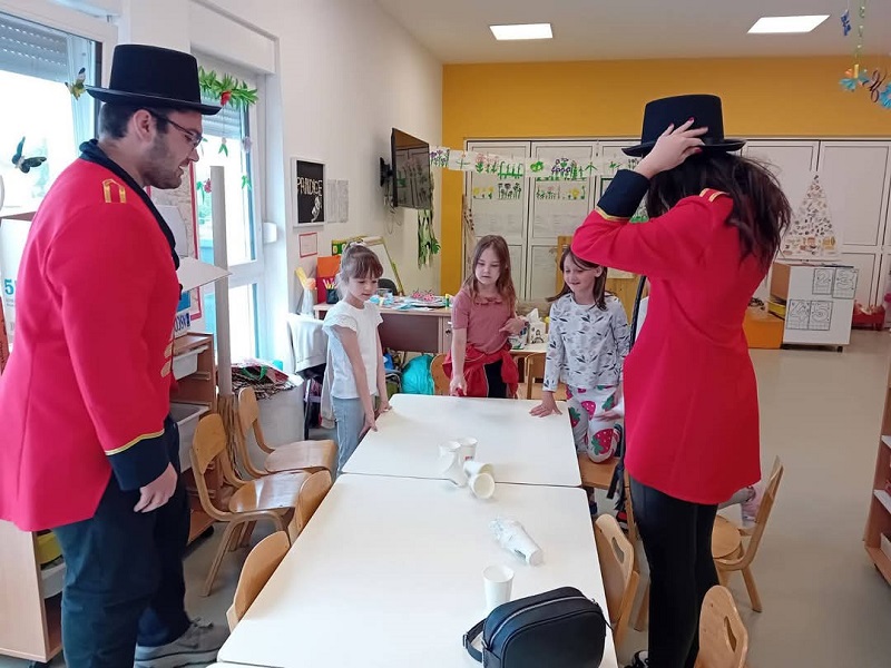 dječjiv rtić fijolica maturanti u posjetu maturanti (11)