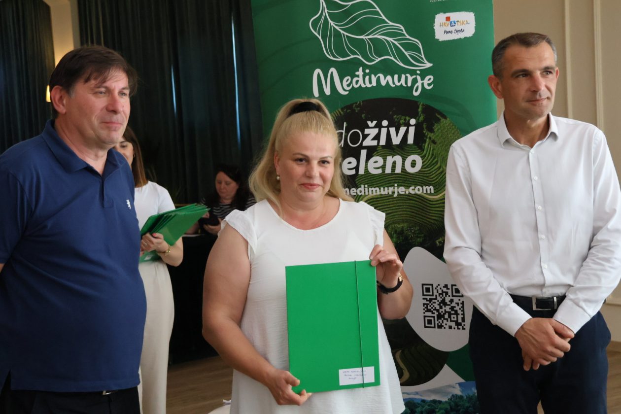 dodijeljena sredstva za manifestacije (25)