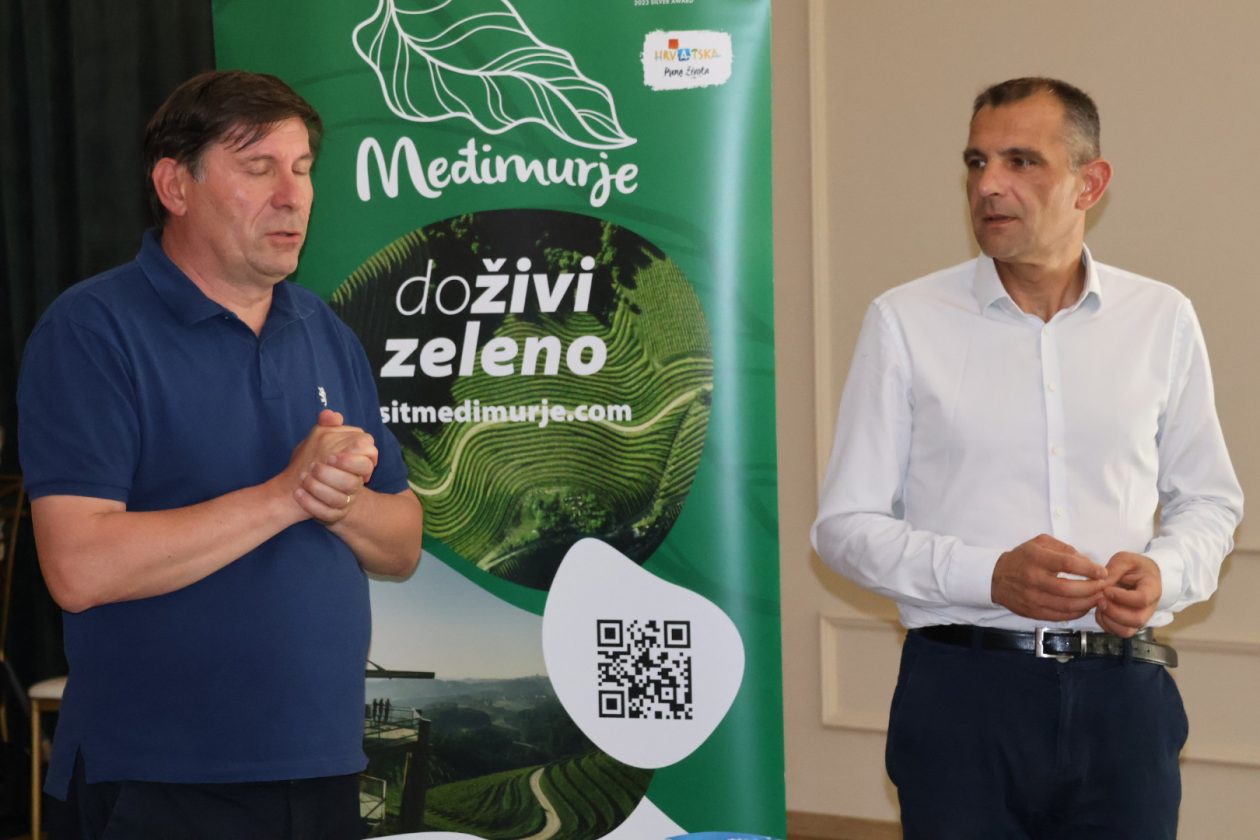 dodijeljena sredstva za manifestacije (63)