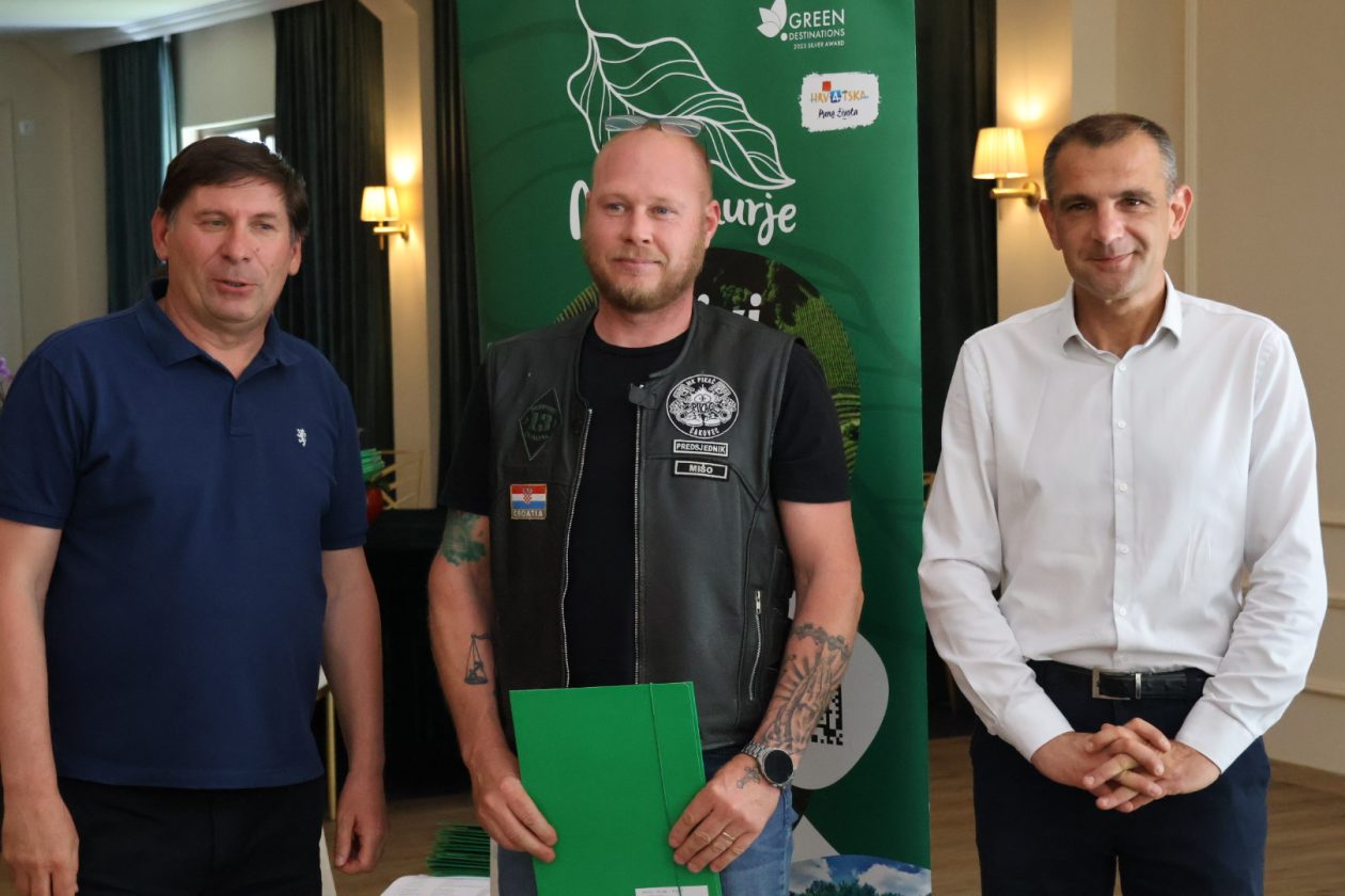 dodijeljena sredstva za manifestacije (81)