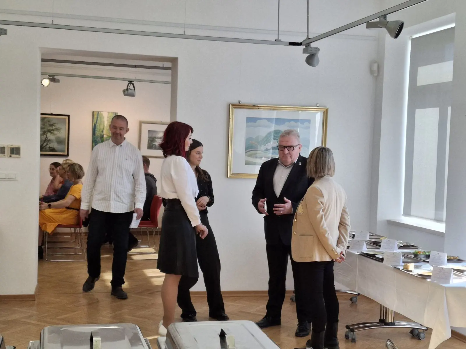 dodjela certifikata HMS vrtiću Fijolica (12) dodjela certifikata HMS vrtiću Fijolica (12)