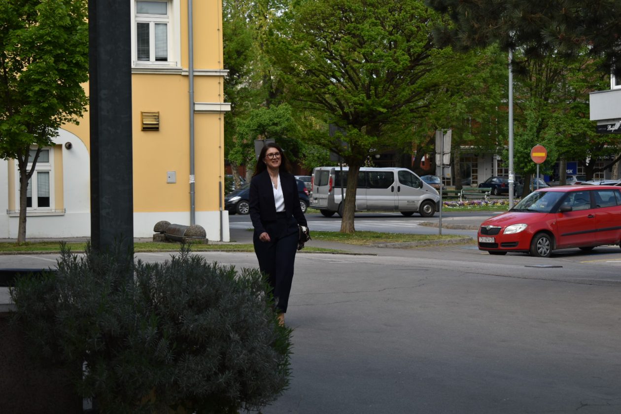 dolazak pred županiju Plenković (3)