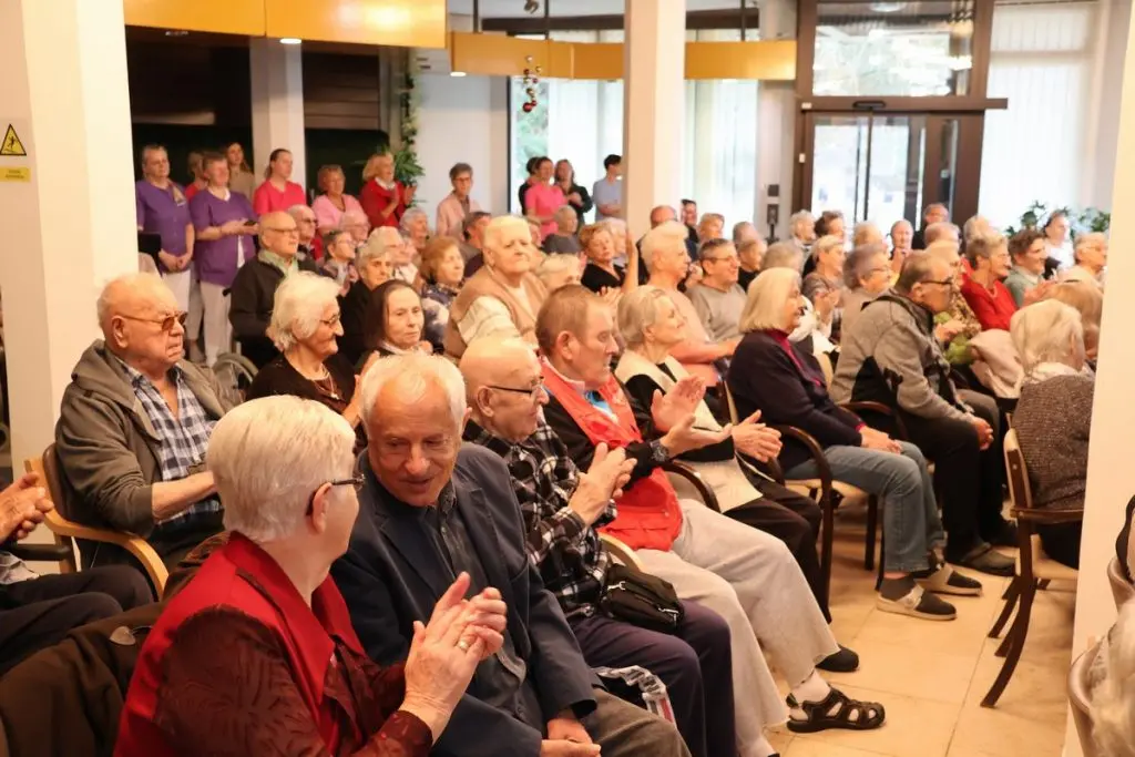 dom za starije i nemoćne čakovec slavi obljetnicu, župan i milanović (17)