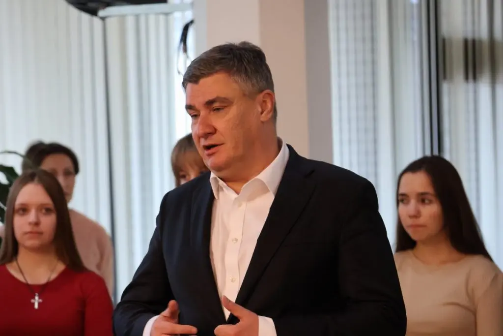 dom za starije i nemoćne čakovec slavi obljetnicu, župan i milanović (18)