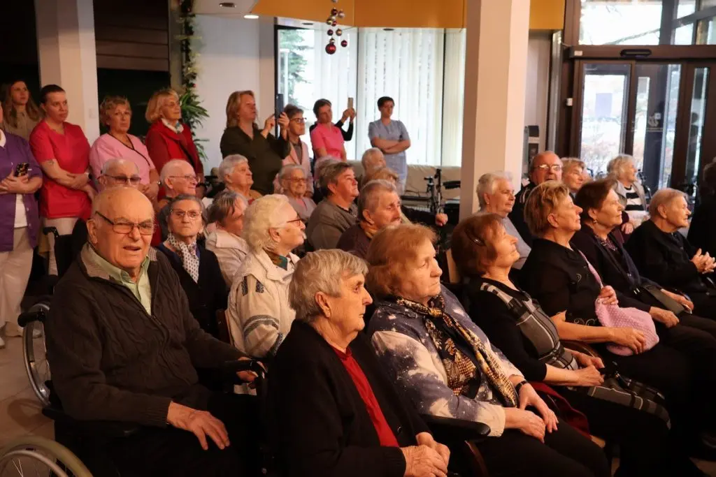 dom za starije i nemoćne čakovec slavi obljetnicu, župan i milanović (19)